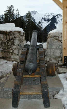 Schaufestung Schloßkopf im Winter