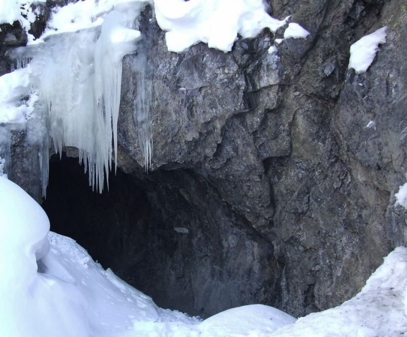 Tunnelweg Sulzalm Winter