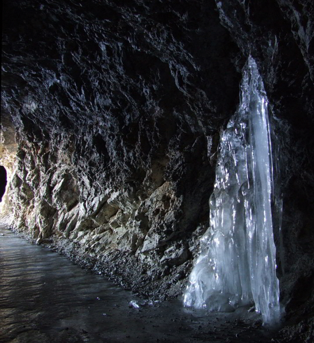 Tunnelweg Sulzalm Winter