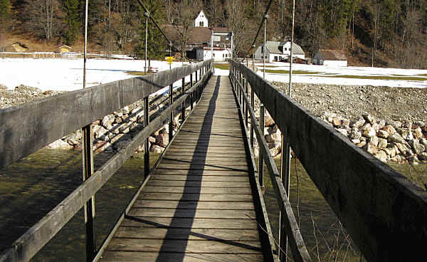 Vils Kreuzweg und Ruine Vilsegg