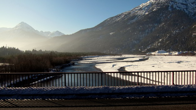 Rundweg zur Hängebrücke