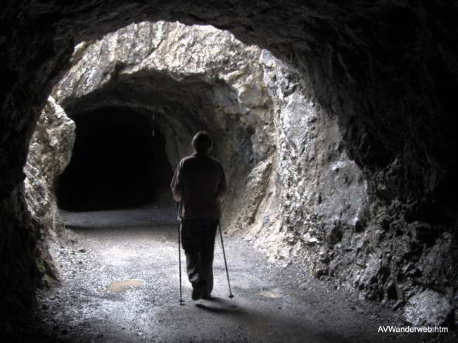 Sulzlalm Tunnelweg Holzgau