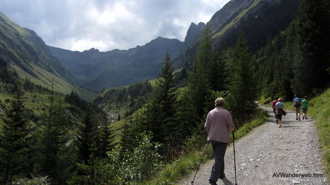 Sulzlalm Tunnelweg Holzgau