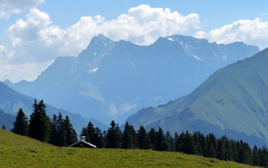 Raaz Almen - Ehenbichler Alm