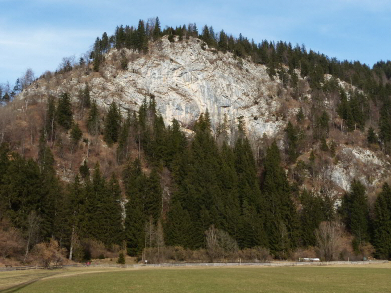 Schloss Loch Pinswang Rundwanderweg