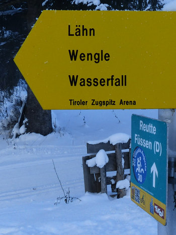 Zum Auer Wasserfall im Eis