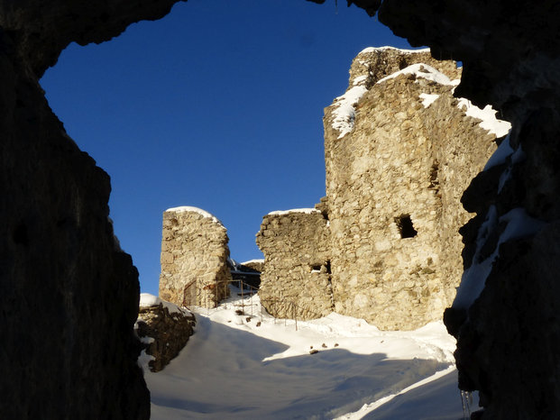 Burgruinen Frey und Eisenberg