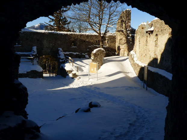 Burgruinen Frey und Eisenberg