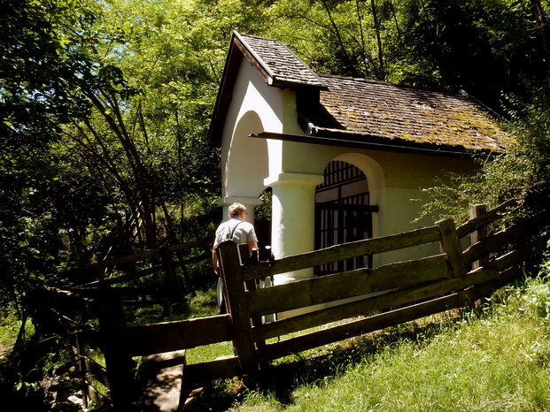 Hangebruecke Stams - Locherboden  Rundwanderung