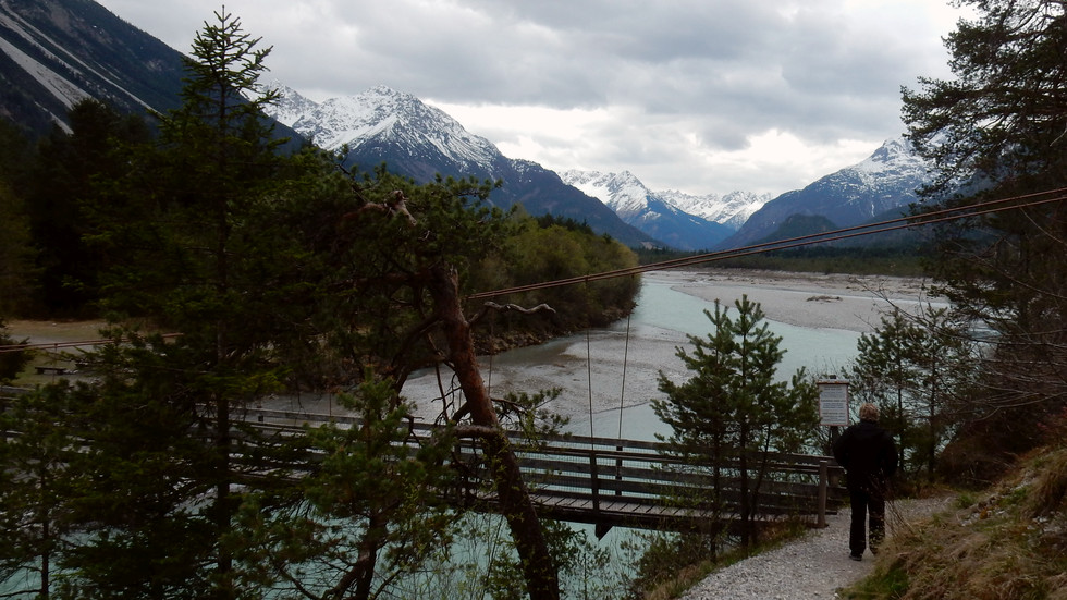 Haengbruecke bei Forchach