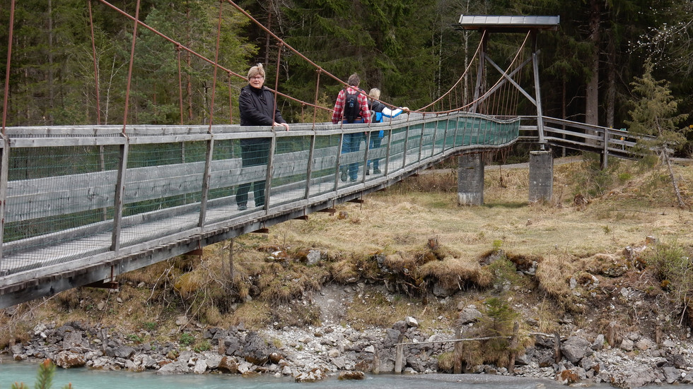 Haengbruecke bei Forchach